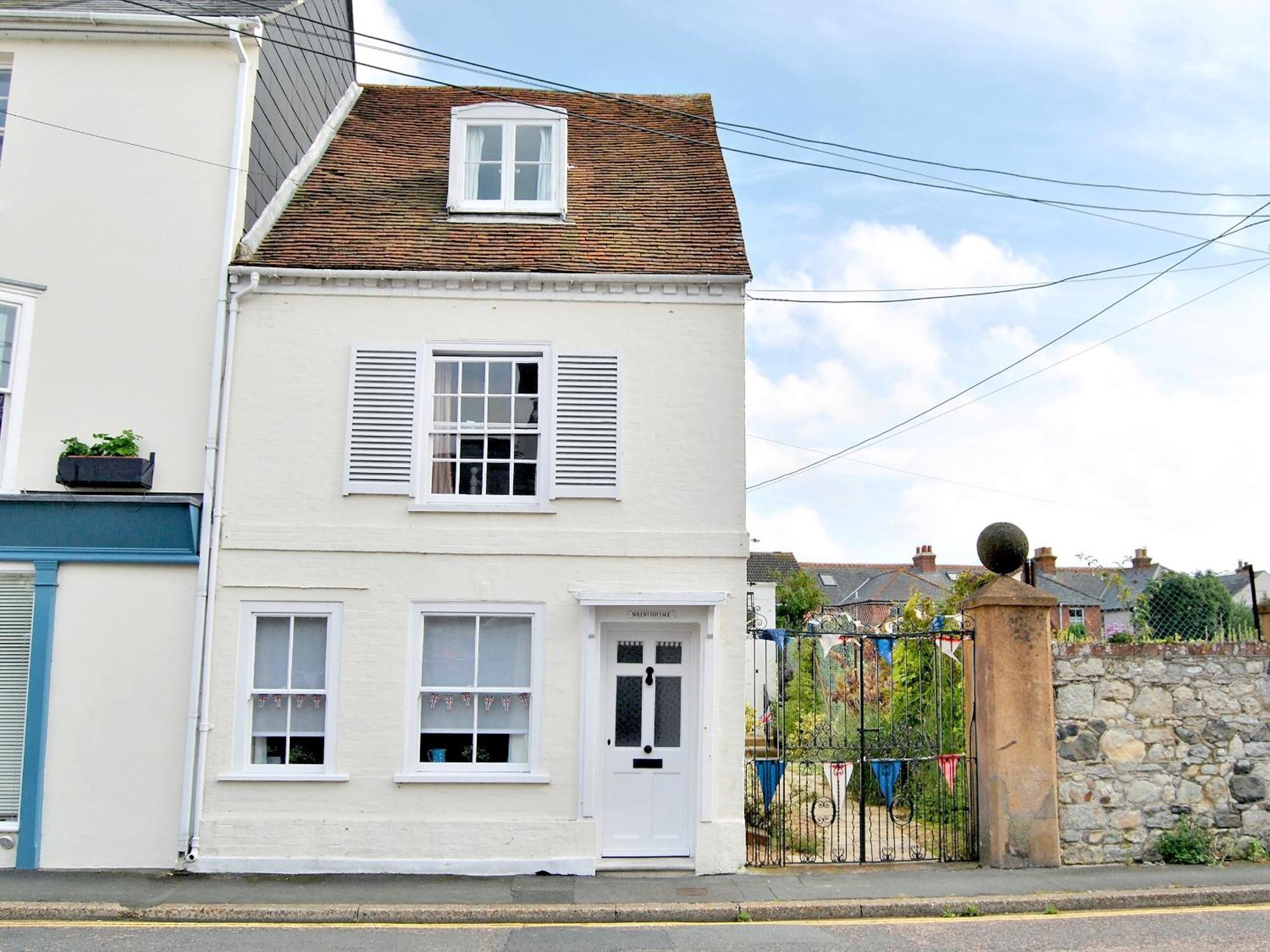 Solent Cottage - Pqqu Yarmouth  Exterior photo